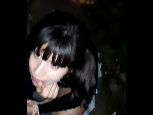 ❤️ На улице раздулся пенис в обмен на конфету ❤❌ Порно на сайте porngipfy.ru ❤